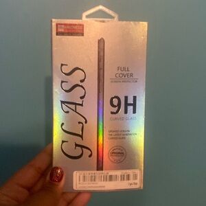 Screen protector for IPhone SE and IPhone 8.